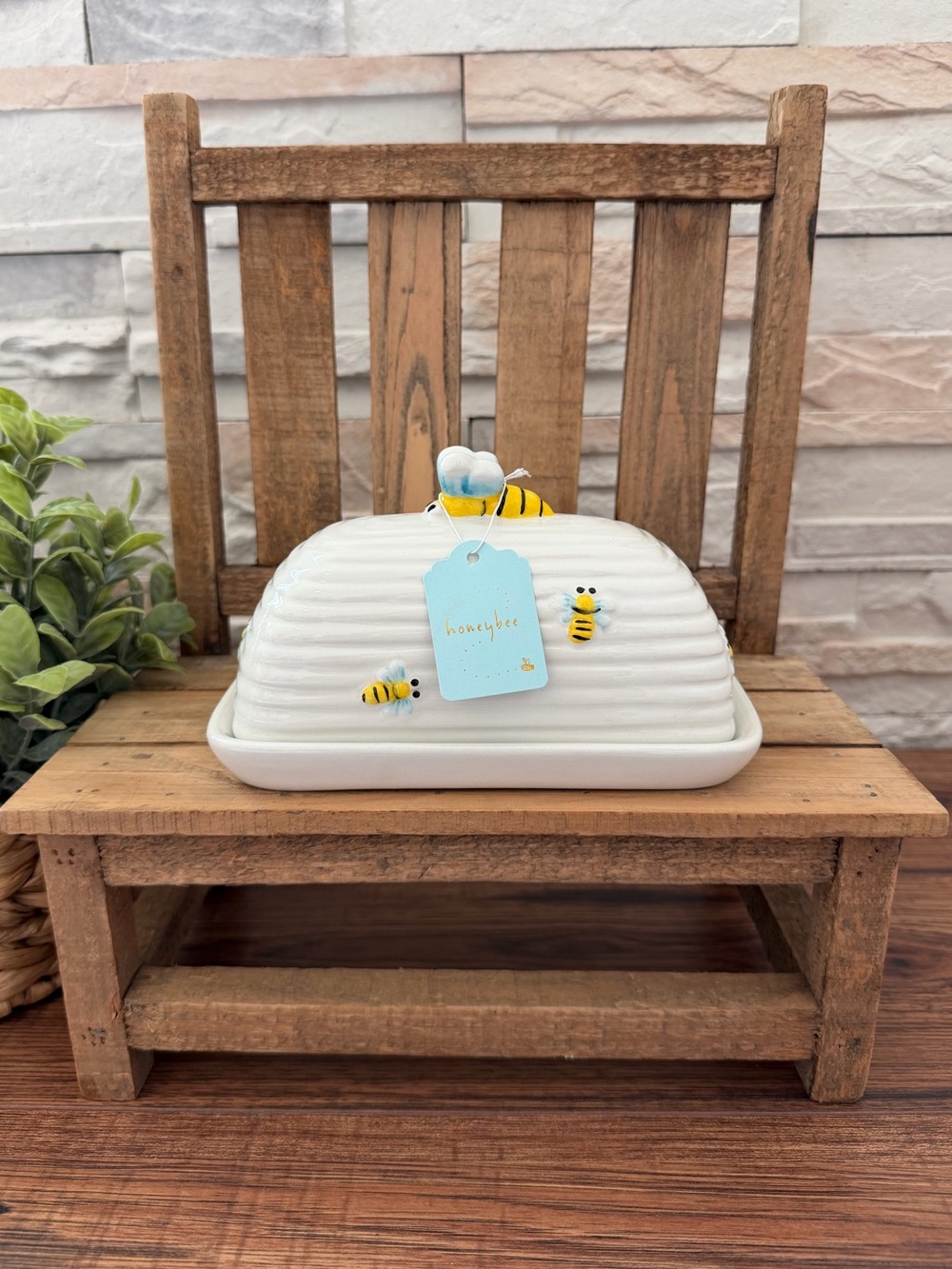 🆕 Honeybee 🐝 Ceramic Butter Dish! - Picture 6 of 7